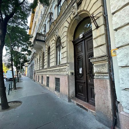 Fanni'S Cosy Home Express Apartment In The City Centre Budapest Luaran gambar