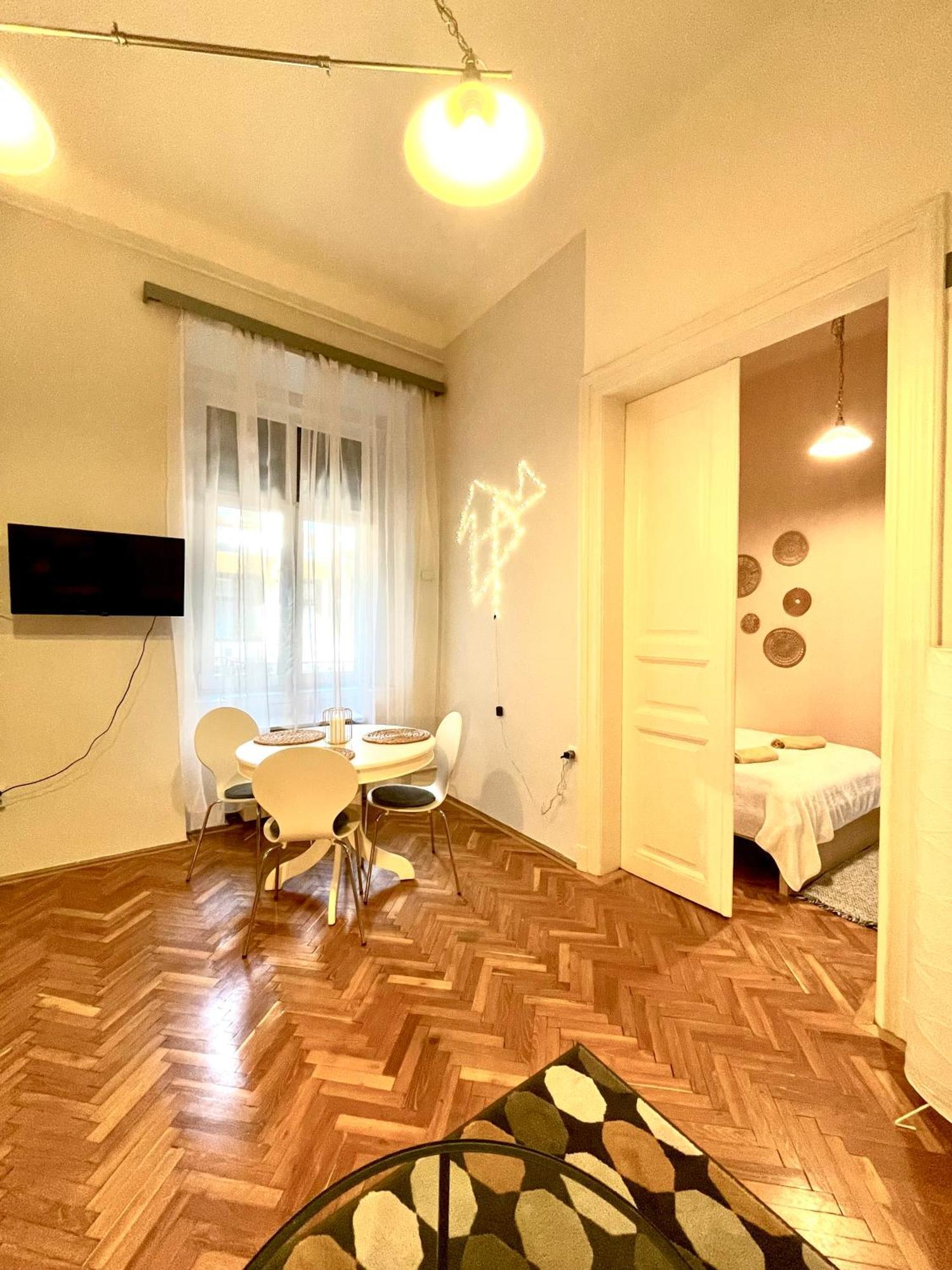 Fanni'S Cosy Home Express Apartment In The City Centre Budapest Luaran gambar