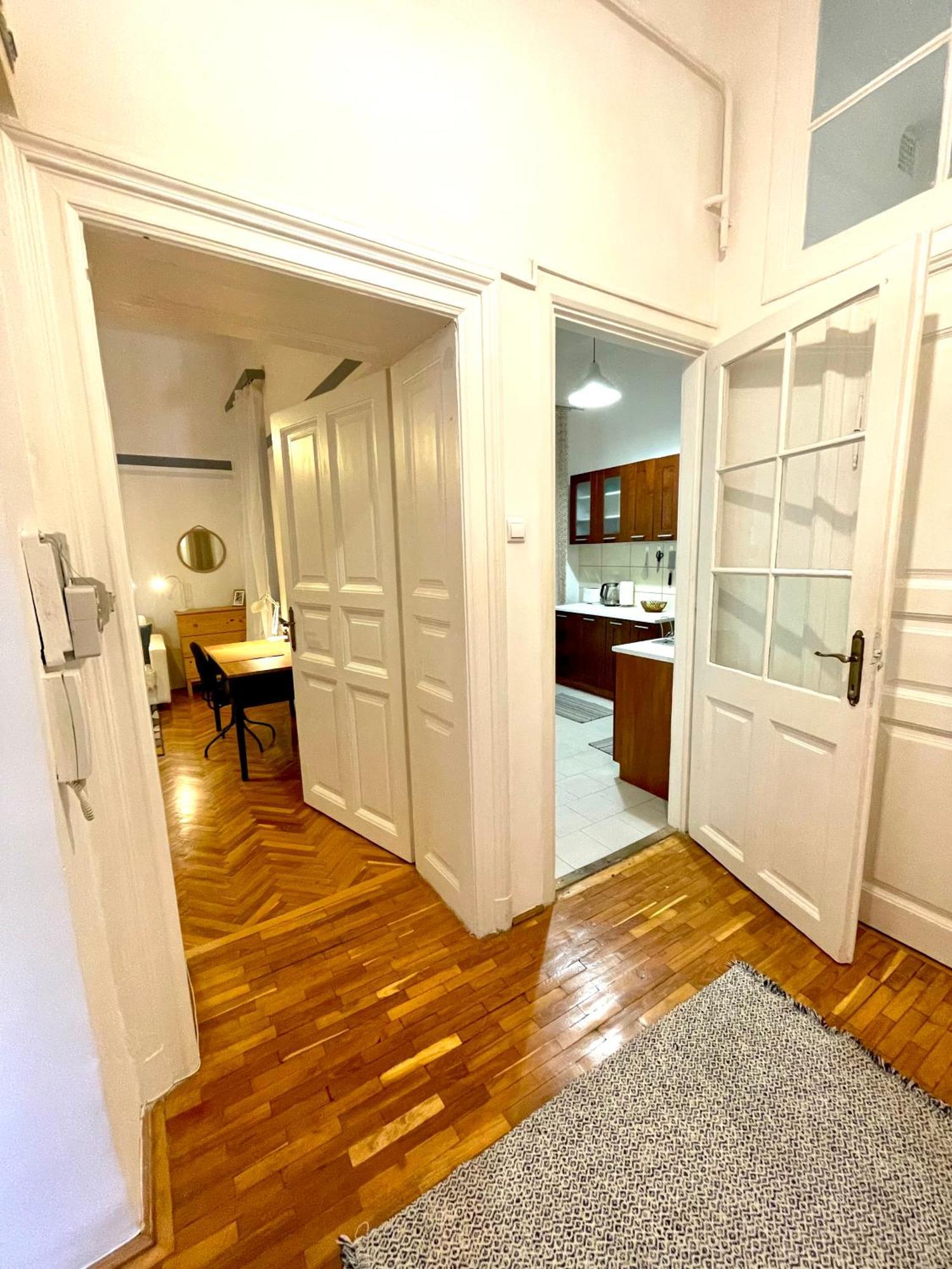 Fanni'S Cosy Home Express Apartment In The City Centre Budapest Luaran gambar