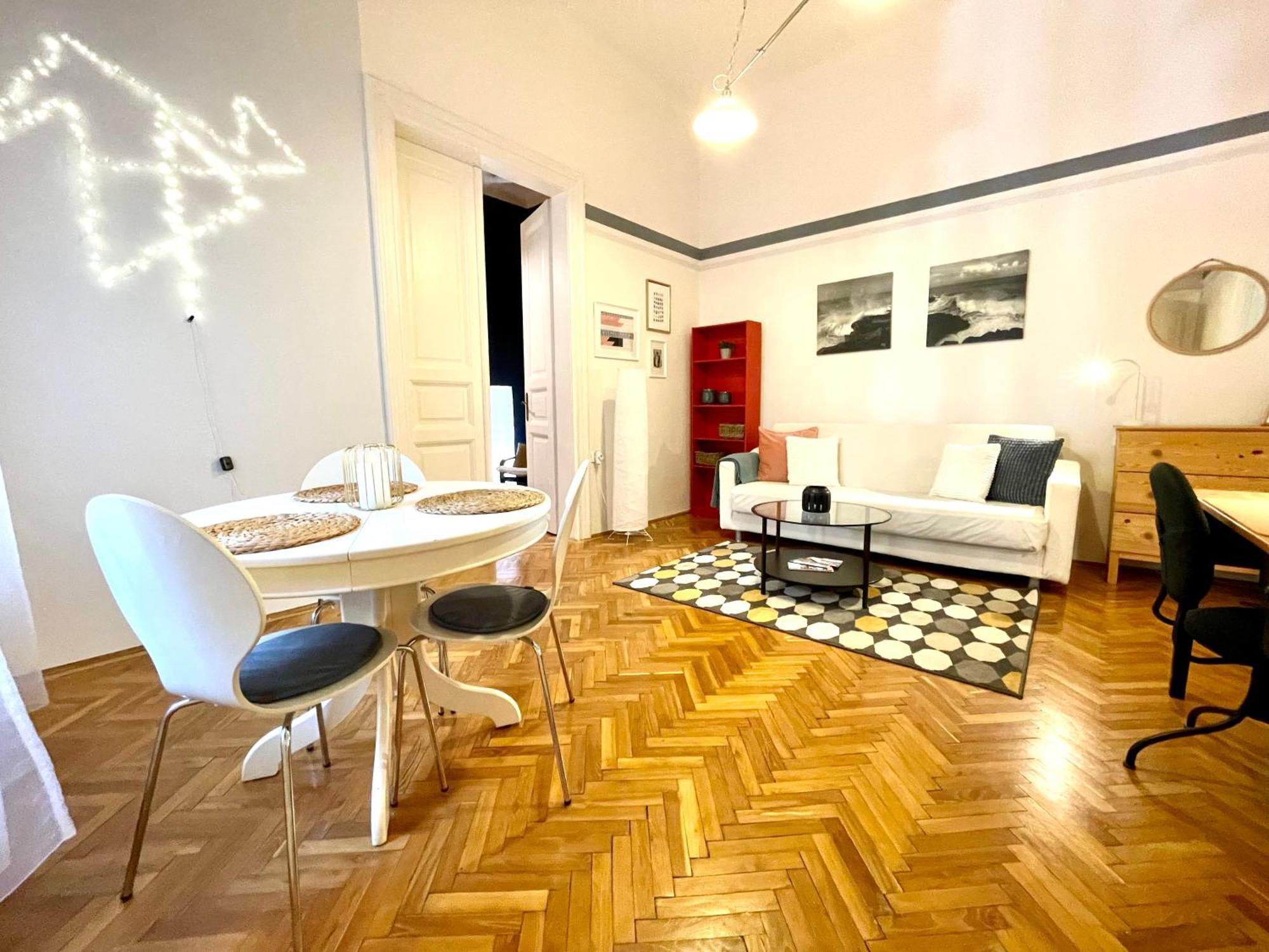 Fanni'S Cosy Home Express Apartment In The City Centre Budapest Luaran gambar