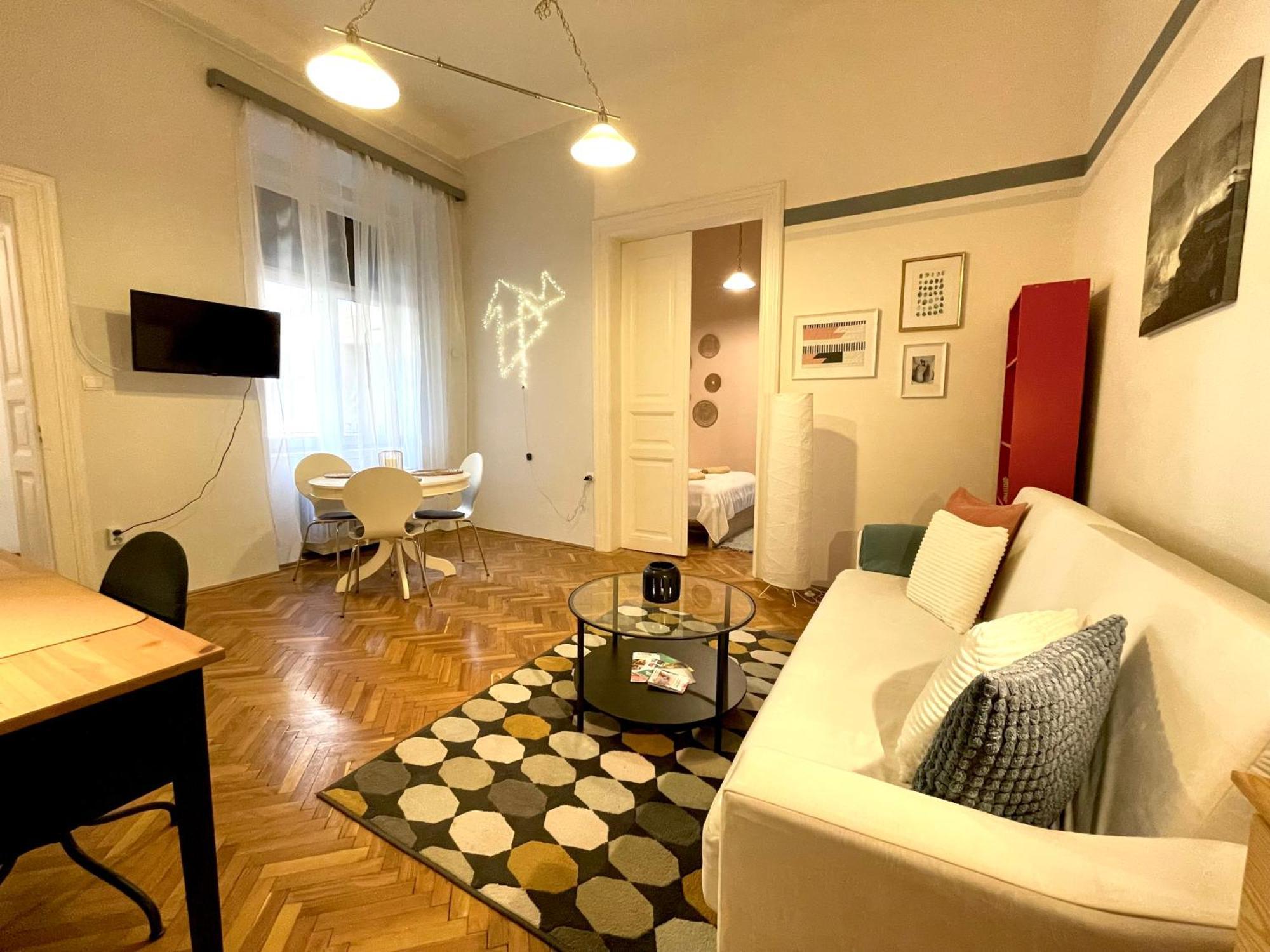 Fanni'S Cosy Home Express Apartment In The City Centre Budapest Luaran gambar